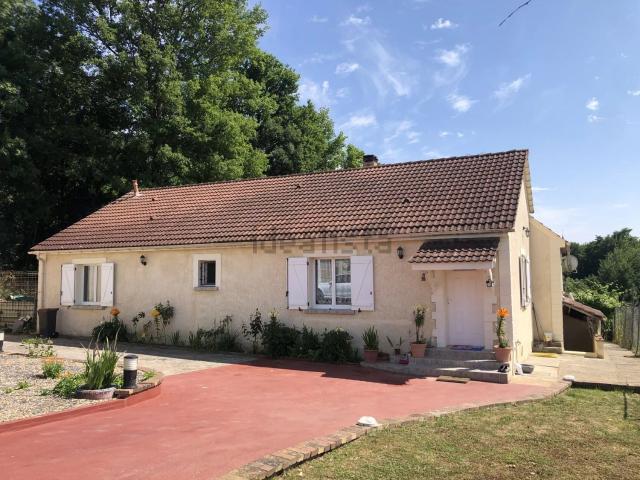 Maison, Bazoches sur le Betz