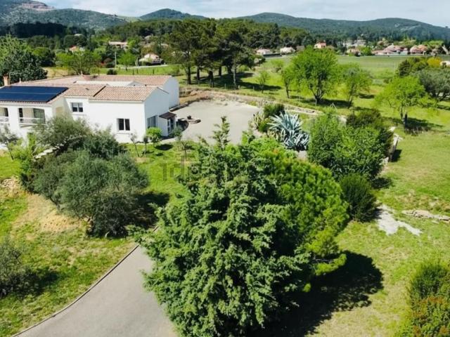 Maison, Bagard