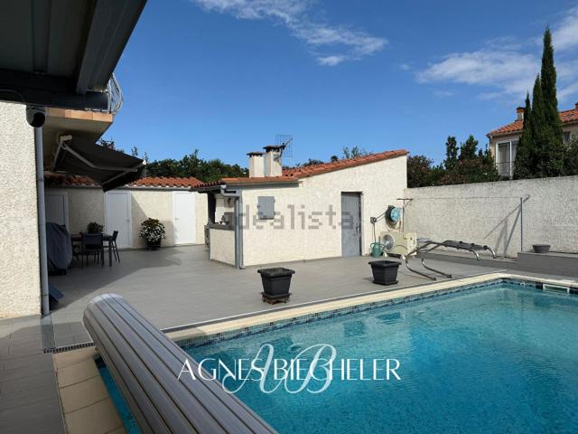 Maison, Bages
