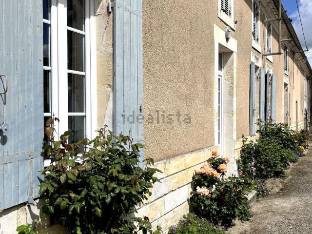 Maison, Baignes Sainte Radegonde