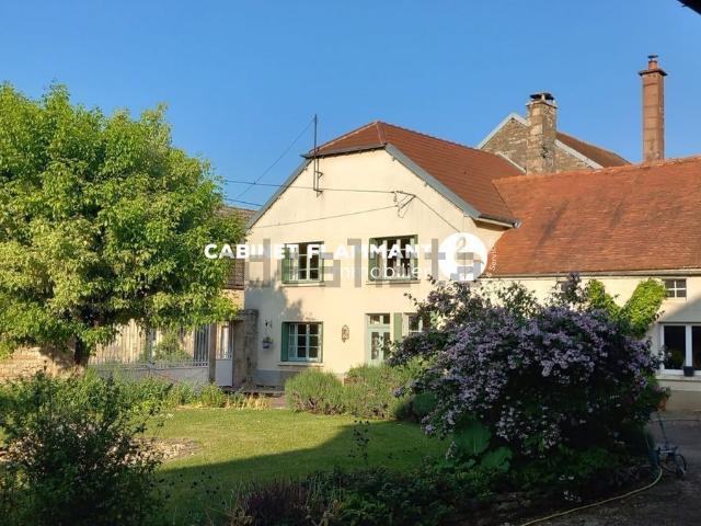 Maison, Baigneux les Juifs