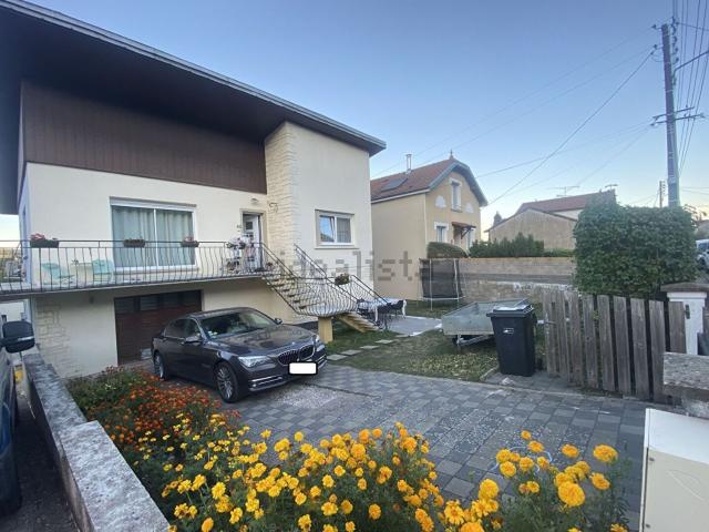 Maison, Bainville sur Madon