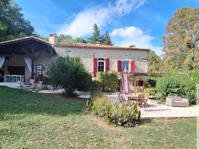 Maison, Bajamont