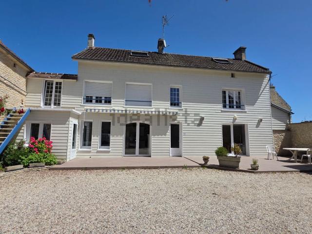 Maison, Banville
