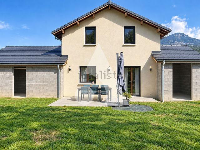 Maison, Baratier