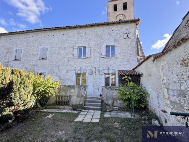 Maison, Barbezieux Saint Hilaire
