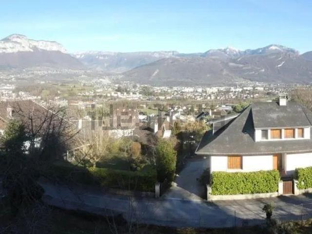 Maison, Barberaz