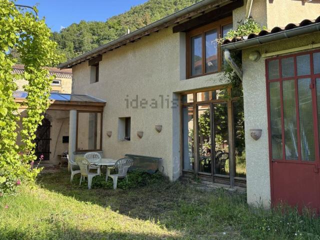 Maison, Barbières