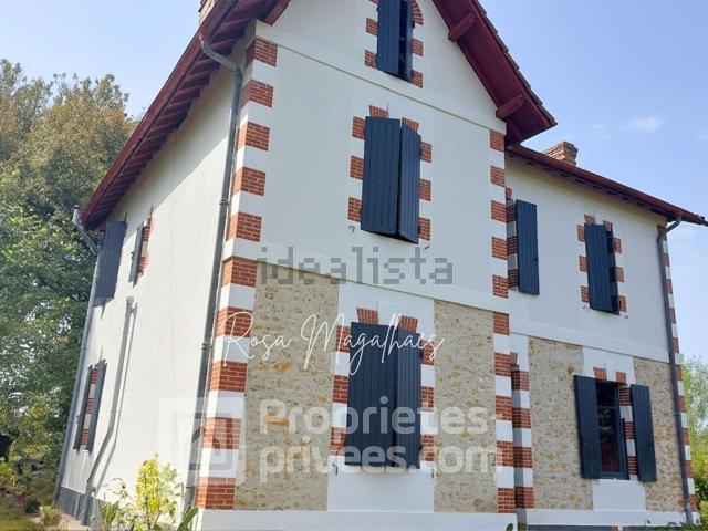 Maison, Bascons
