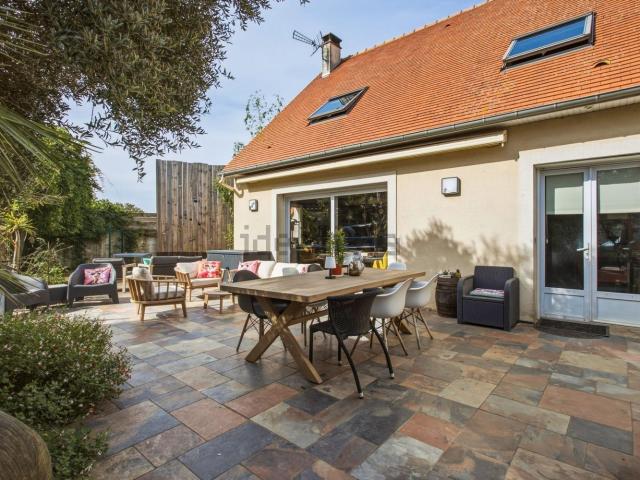 Maison, Basly