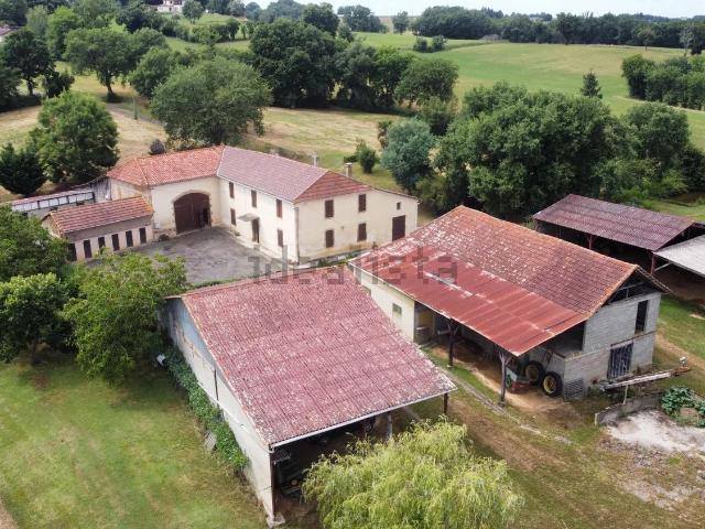 Maison, Bassoues