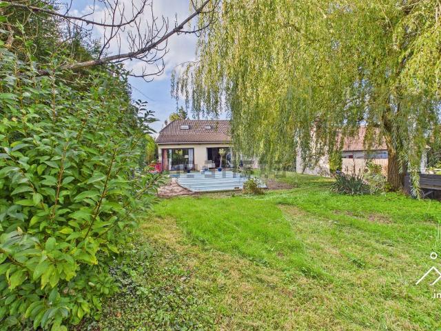 Maison, Bey sur Seille