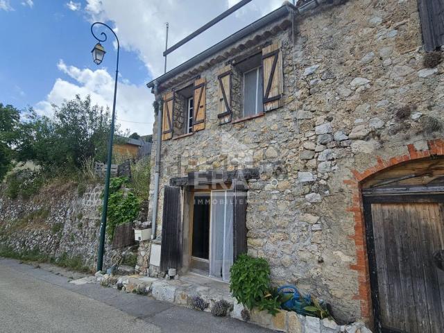 Maison, Bézaudun les Alpes