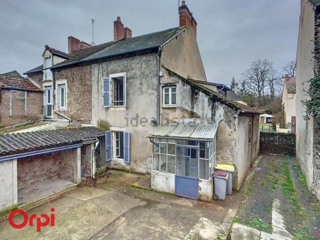 Maison, Bézenet