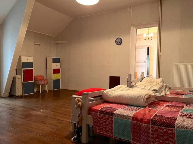 Maison béarnaise XIXe avec dépendance 90 m² Centre Bordes. 361m² Bordes