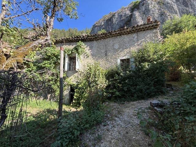 Maison, Beaumont en Diois