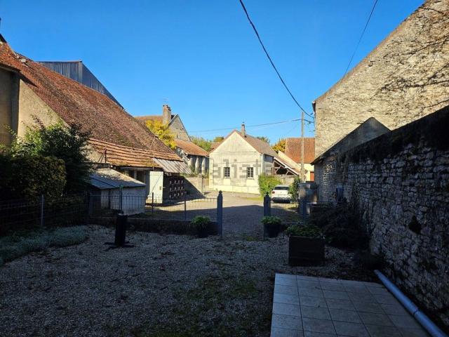 Maison, Beaumont sur Vingeanne