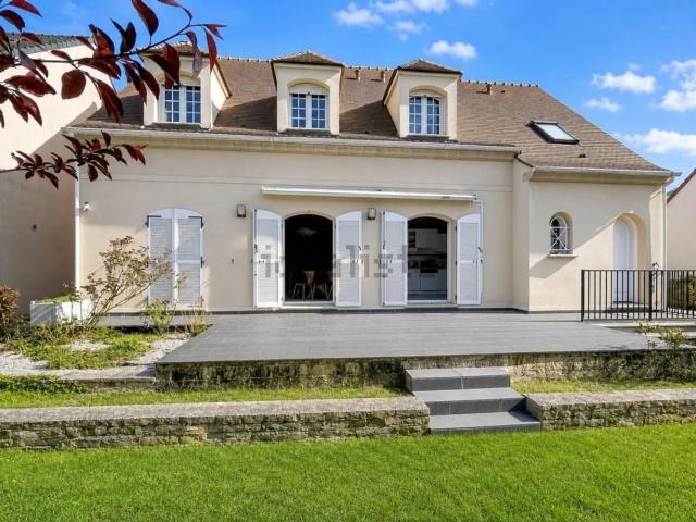 Maison, Beauchamp