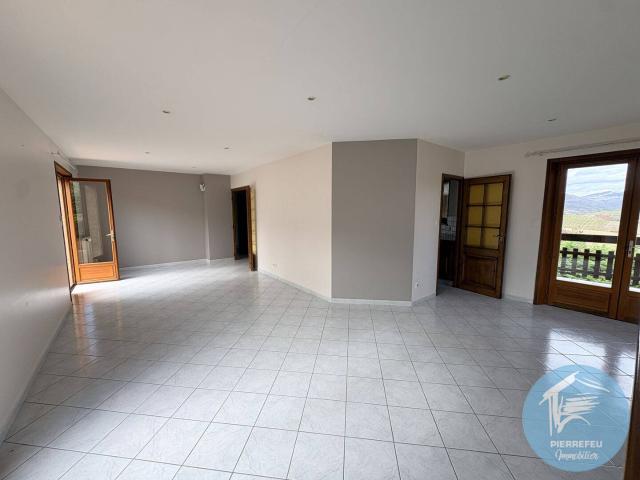 MAISON BEAUJOLAISE 130 m² 4 Chambres TERNAND