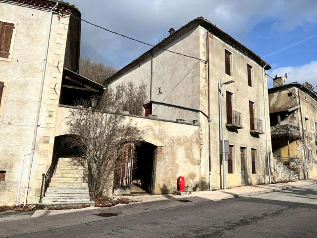 Maison Beaurieres 8 pièce s 230 m2