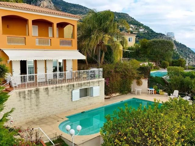Maison, Beausoleil
