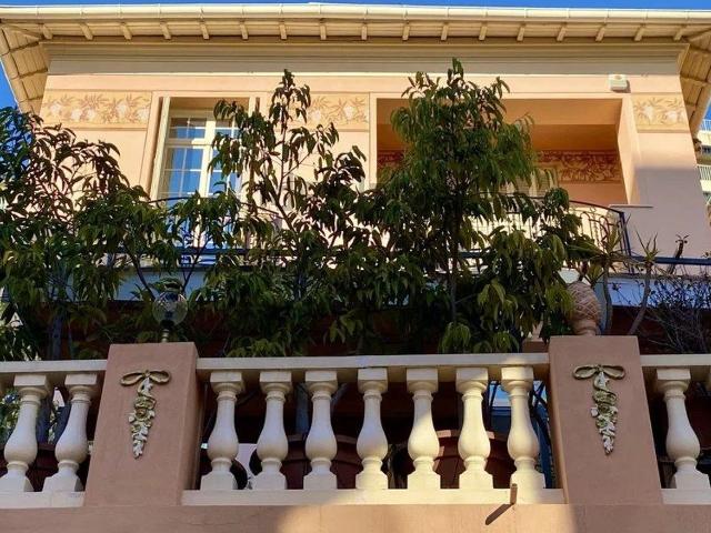 Maison, Beausoleil