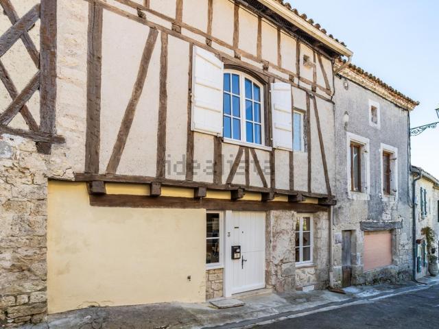Maison, Beauville