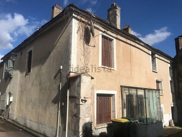 Maison, Beine