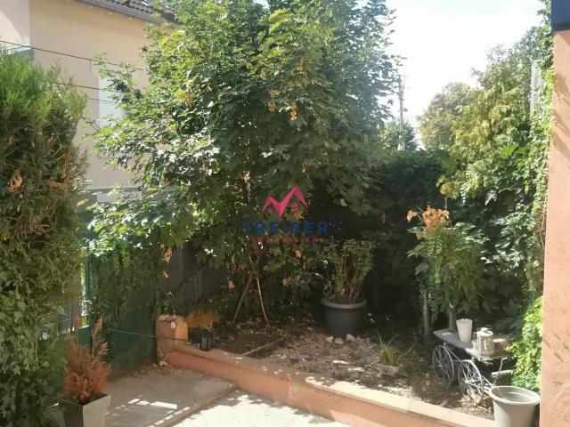 Maison Belfort 6 pièces d'environ 130 m2 au sol dont 108 m2 loi carrez, située au calme dans une impasse avec