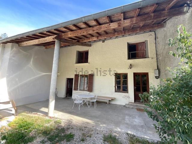 Maison, Béligneux