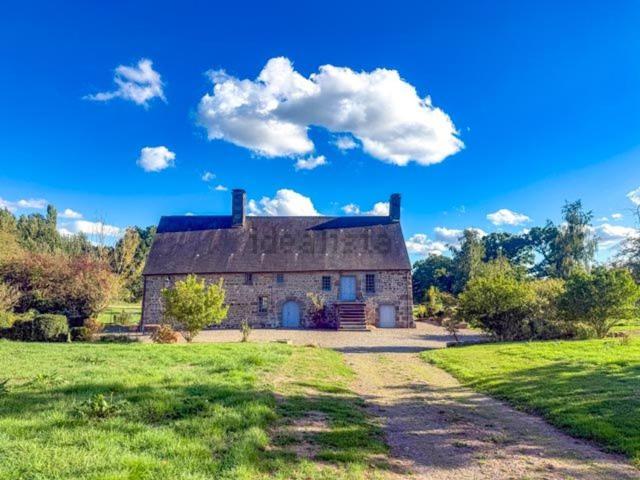 Maison, Bellou en Houlme