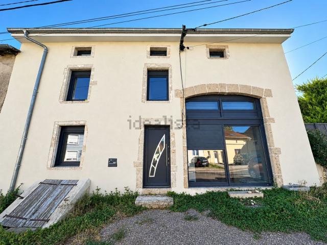 Maison, Belleau