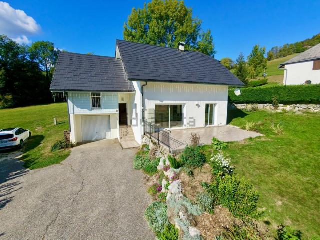 Maison, Bellecombe en Bauges