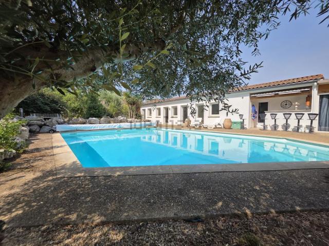 Maison, Benagues