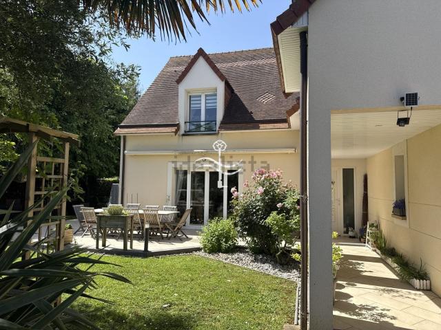Maison, Bénouville