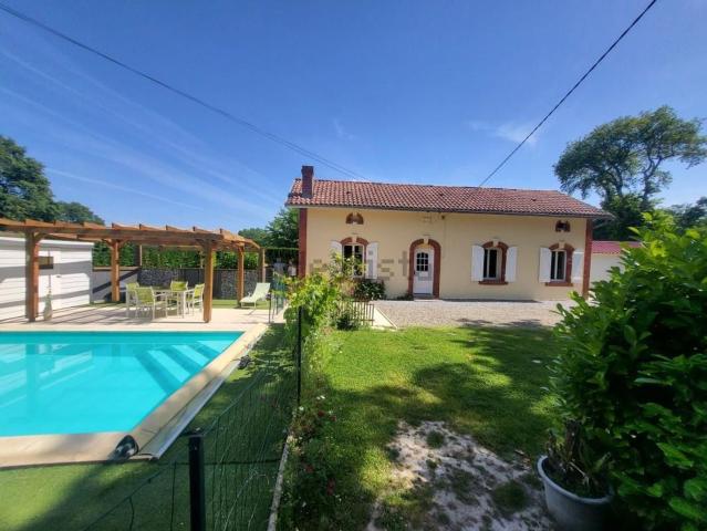 Maison, Benquet