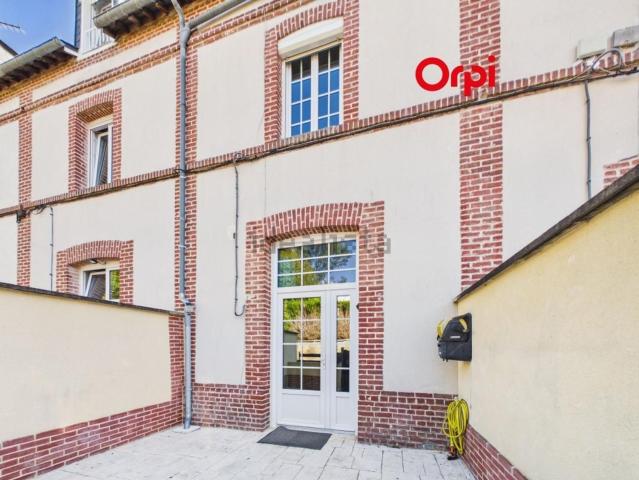 Maison, Bernay