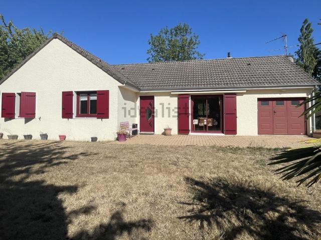 Maison, Bernay