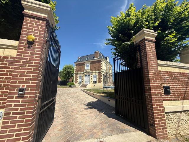 Maison, Berthecourt