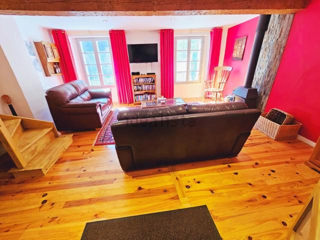 Maison, Bessède de Sault