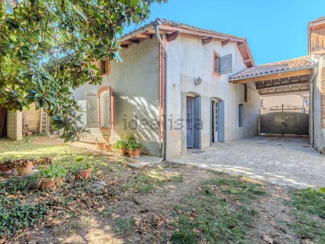 Maison, Bessens