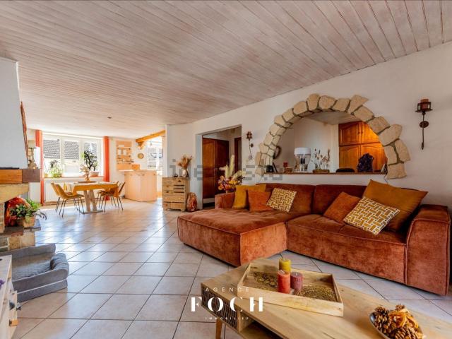 Maison, Bicqueley