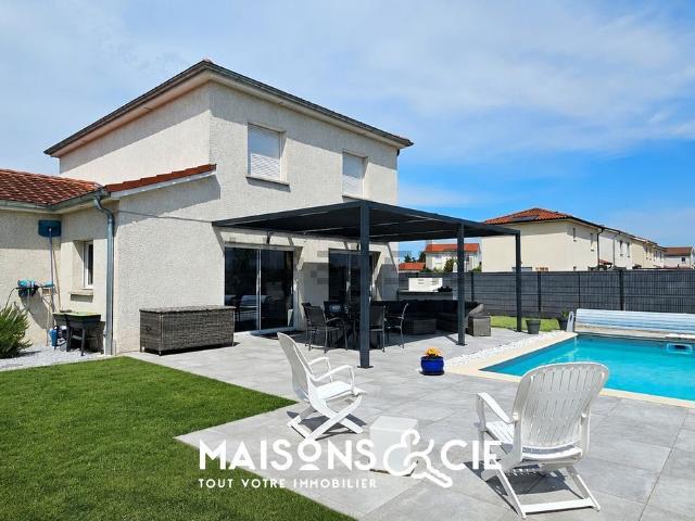 Maison, Blyes