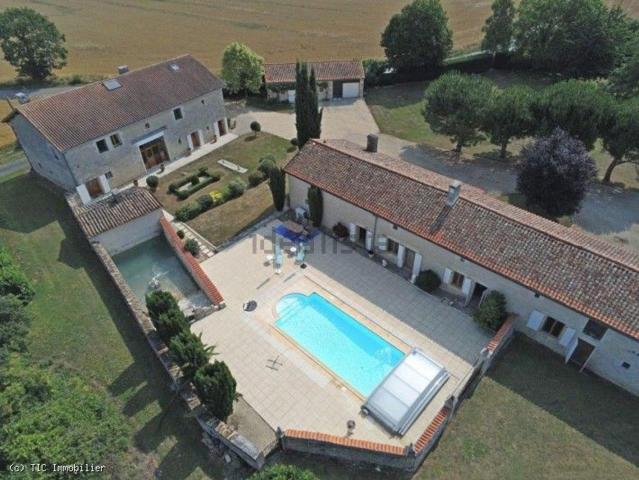 Maison, Blanzay