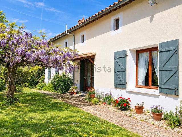 Maison, Blanzay