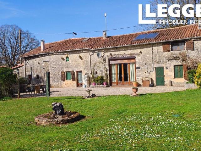 Maison, Blanzay