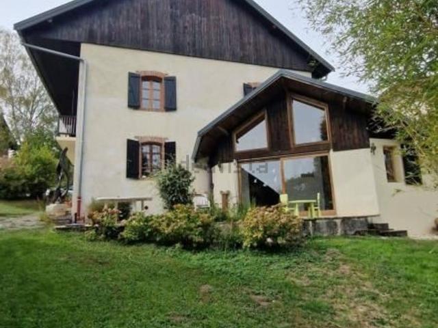 Maison, Bloye