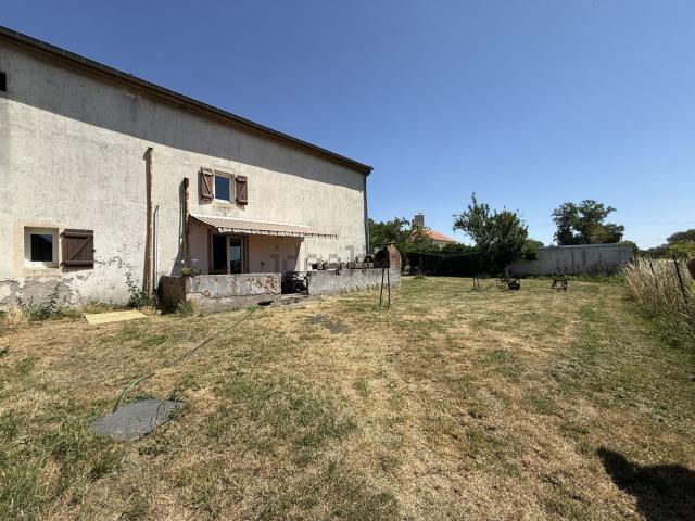 Maison, Brulange