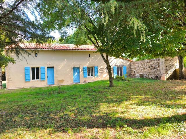 Maison, Brux