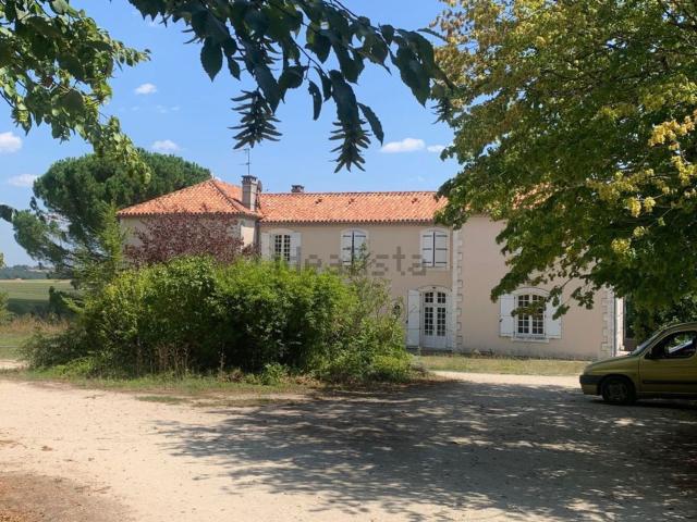 Maison, Brantôme en Périgord